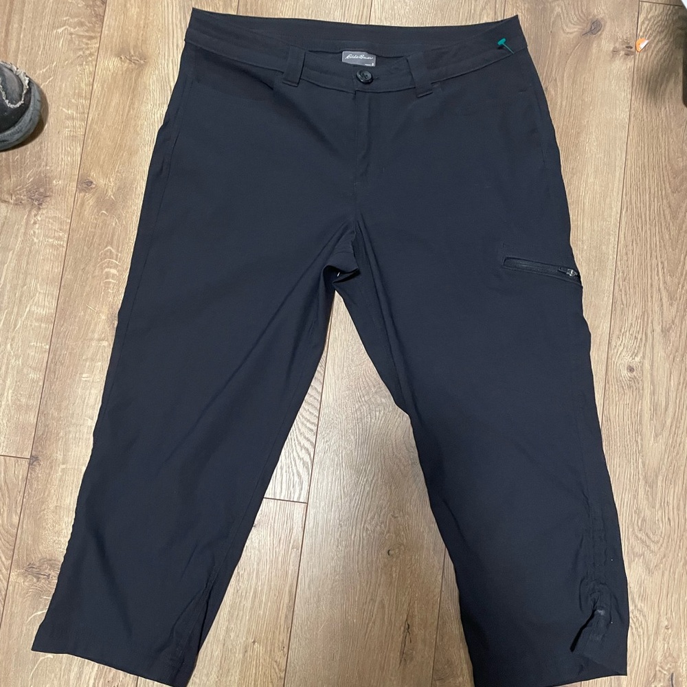 Eddie Bauer Black capris